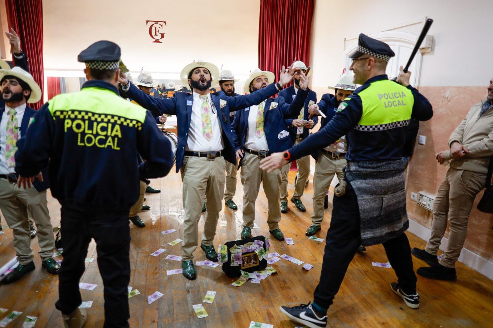 Búscate entre las mejores imágenes de la décima sesión de preliminares del COAC 2026