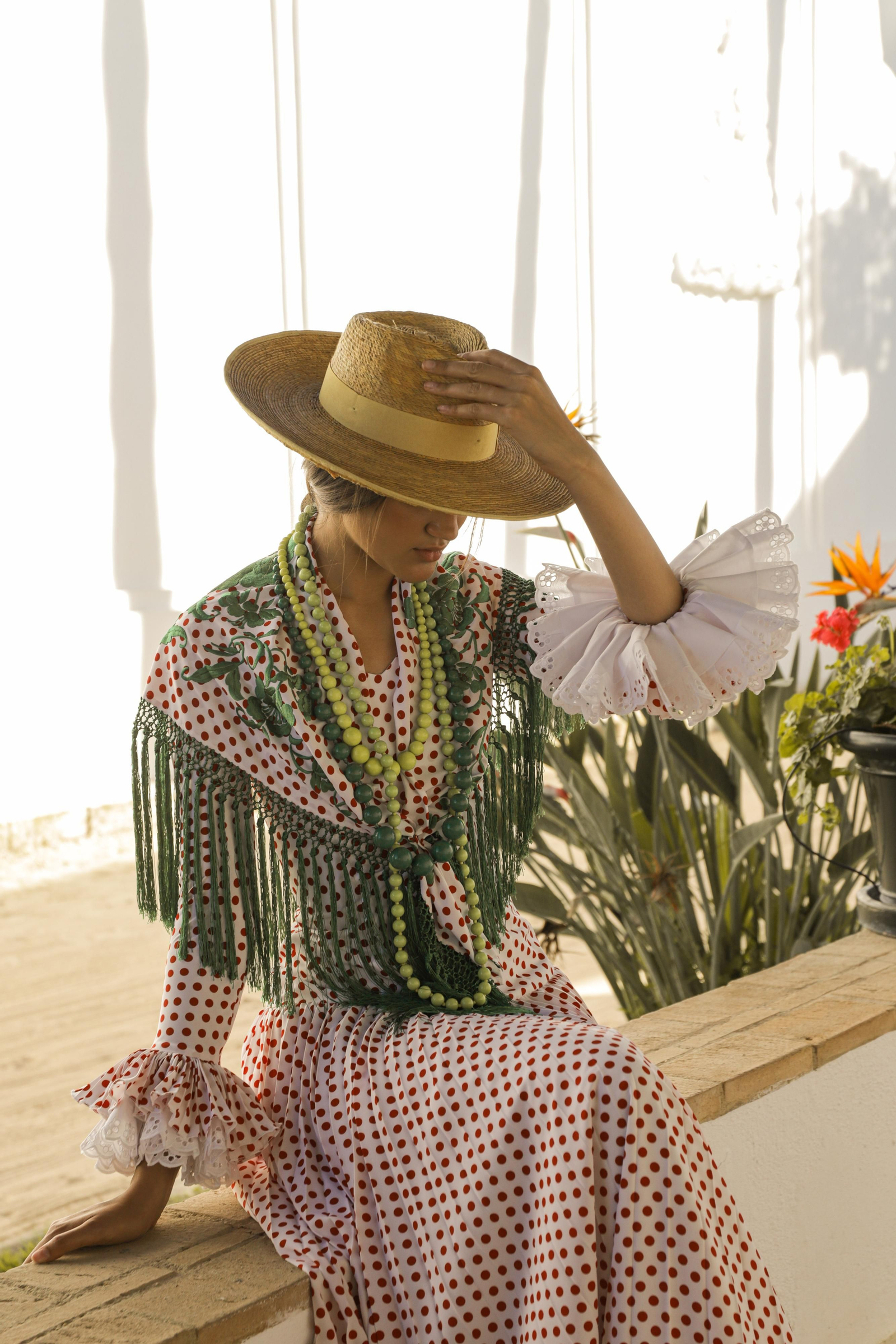 El Rocío 2023: Así es la nueva colección de moda flamenca de Gil Ortiz