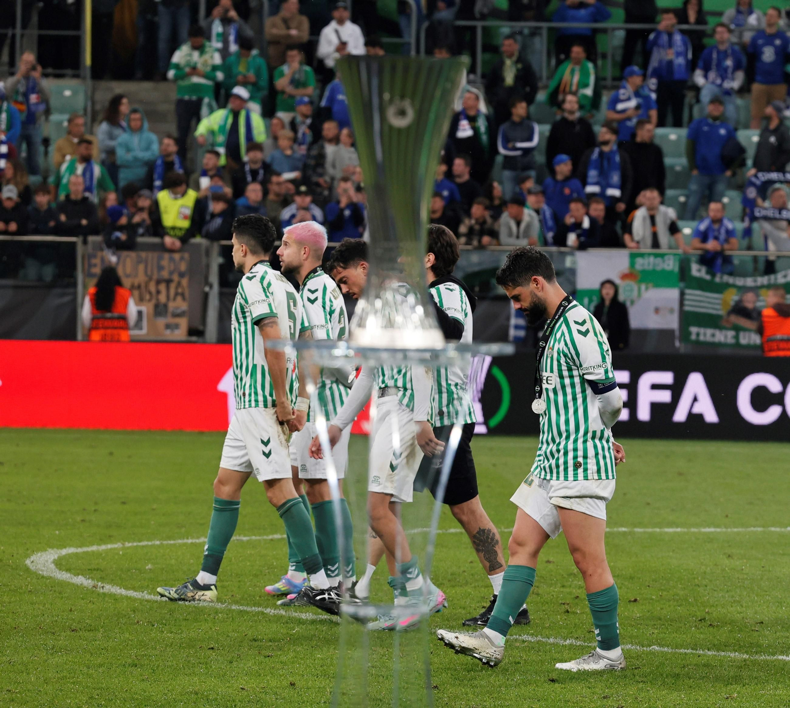 Las mejores fotos del Betis - Chelsea en la final de la Conference League