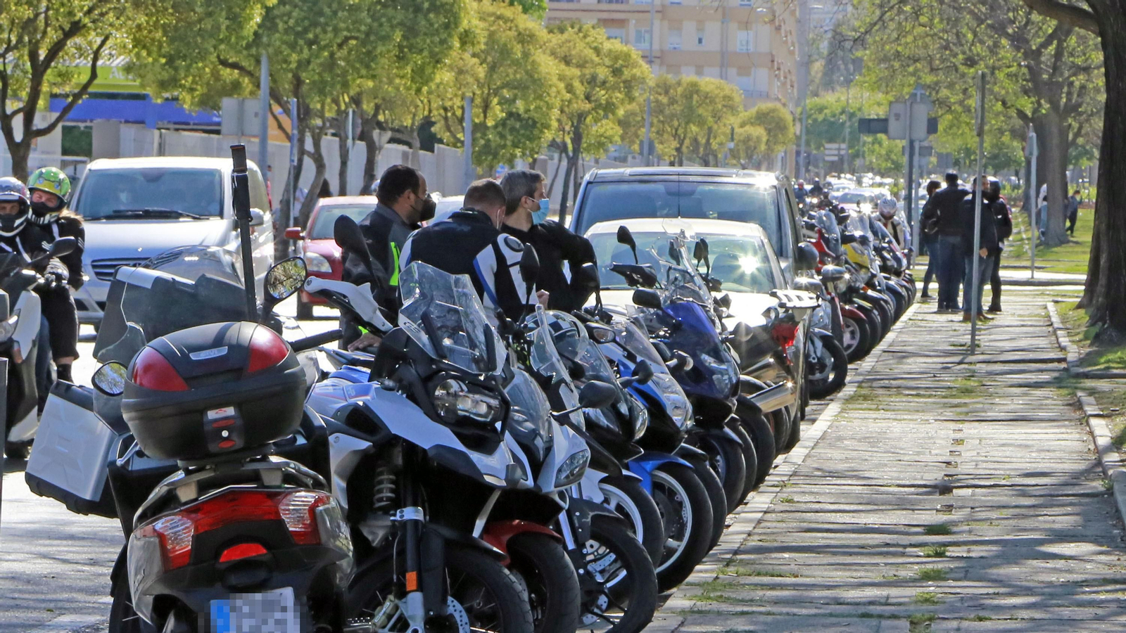 Imágenes del ambiente motero en Jerez