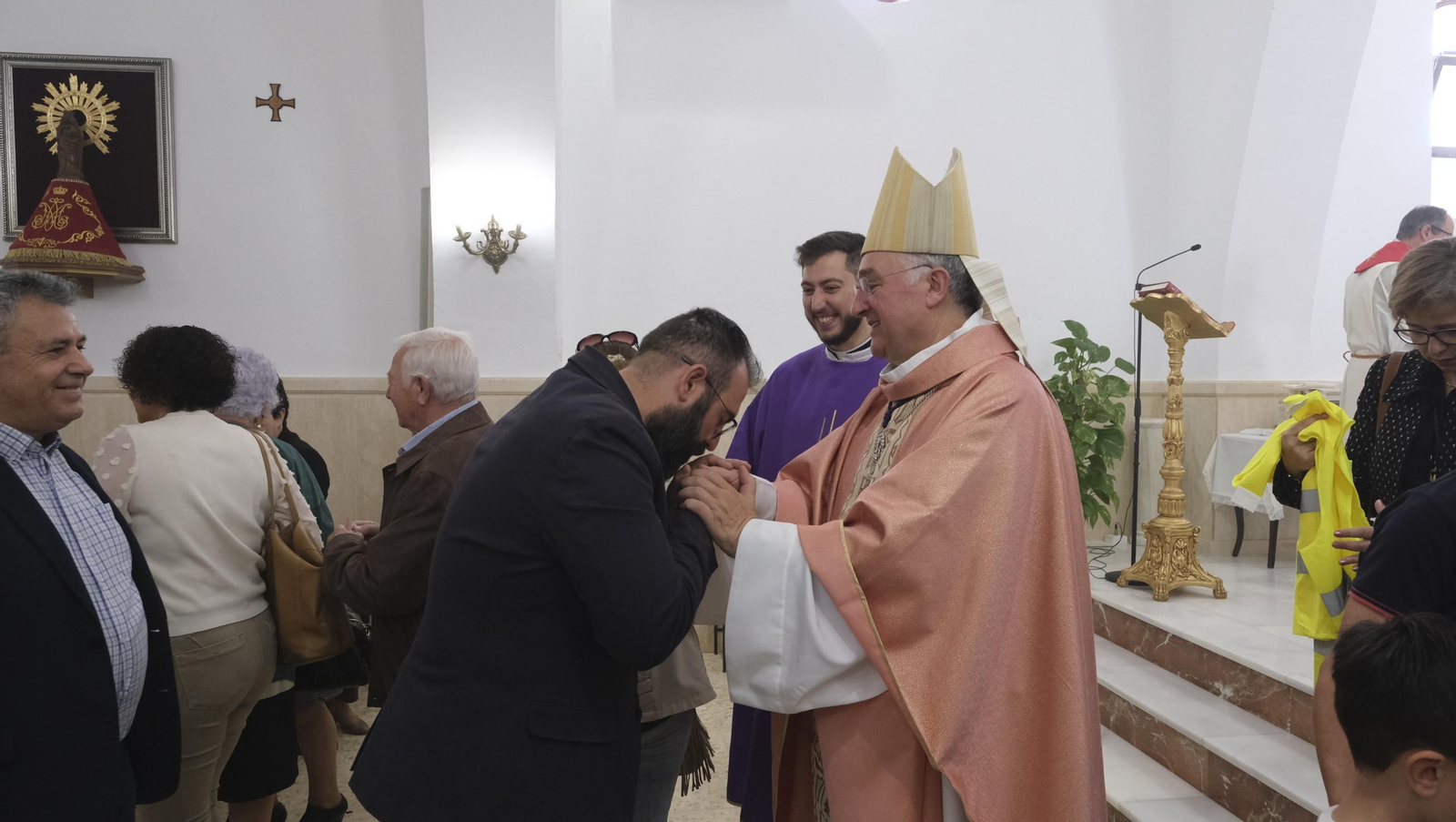 Imágenes de la bendición de la Borriquita de El Alquián, por el Obispo de Almería