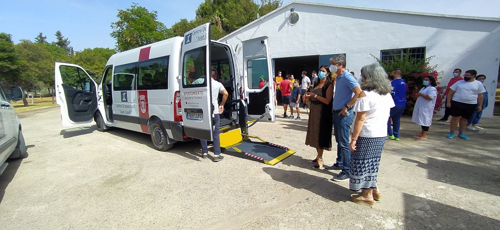 Uno de los vehículos que forman parte de la flota del centro ocupacional Juan Candil.