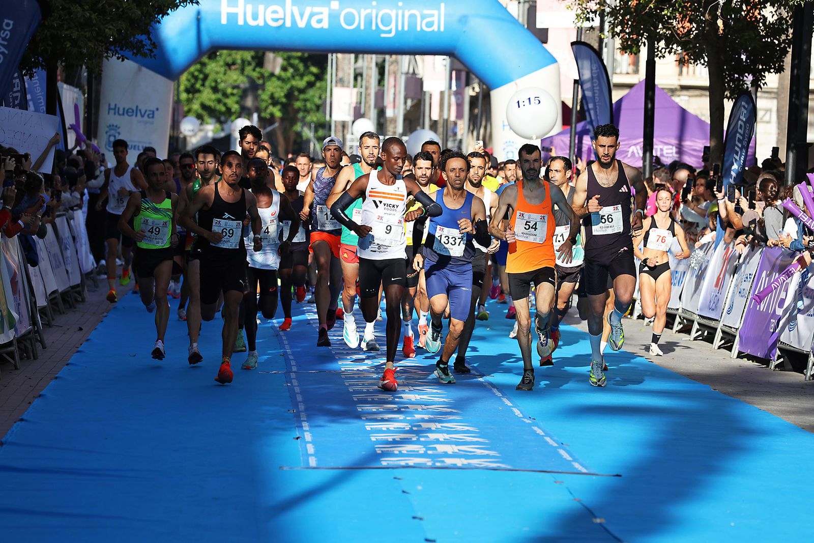 Las mejores imágenes de la carrera 21K Ciudad de Huelva