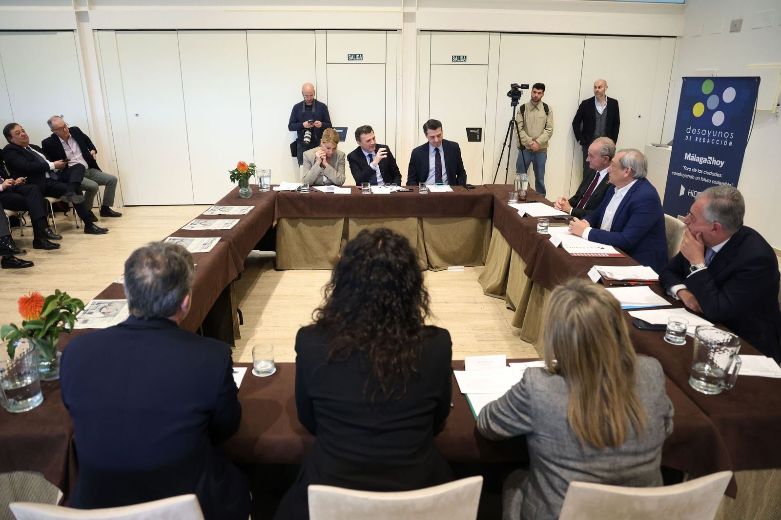 El 'Foro de las ciudades', organizado por el Grupo Joly en Antequera, en imágenes