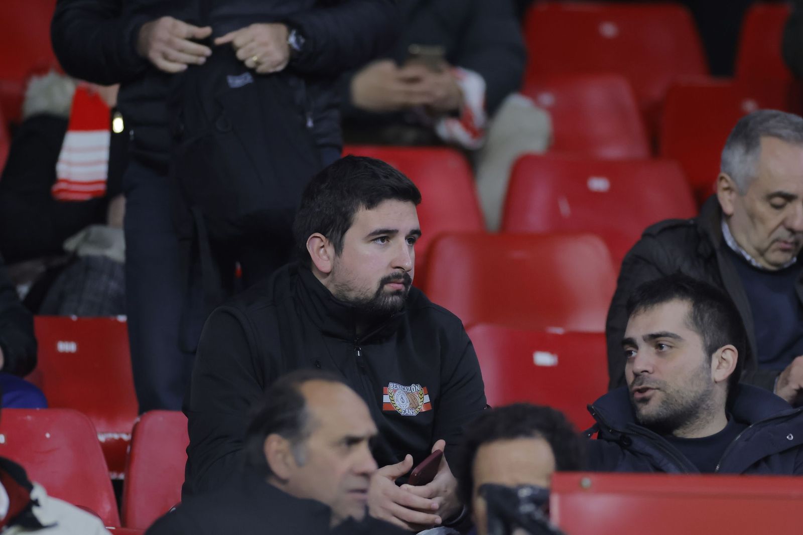 Búscate en las fotos del Sevilla - Celta