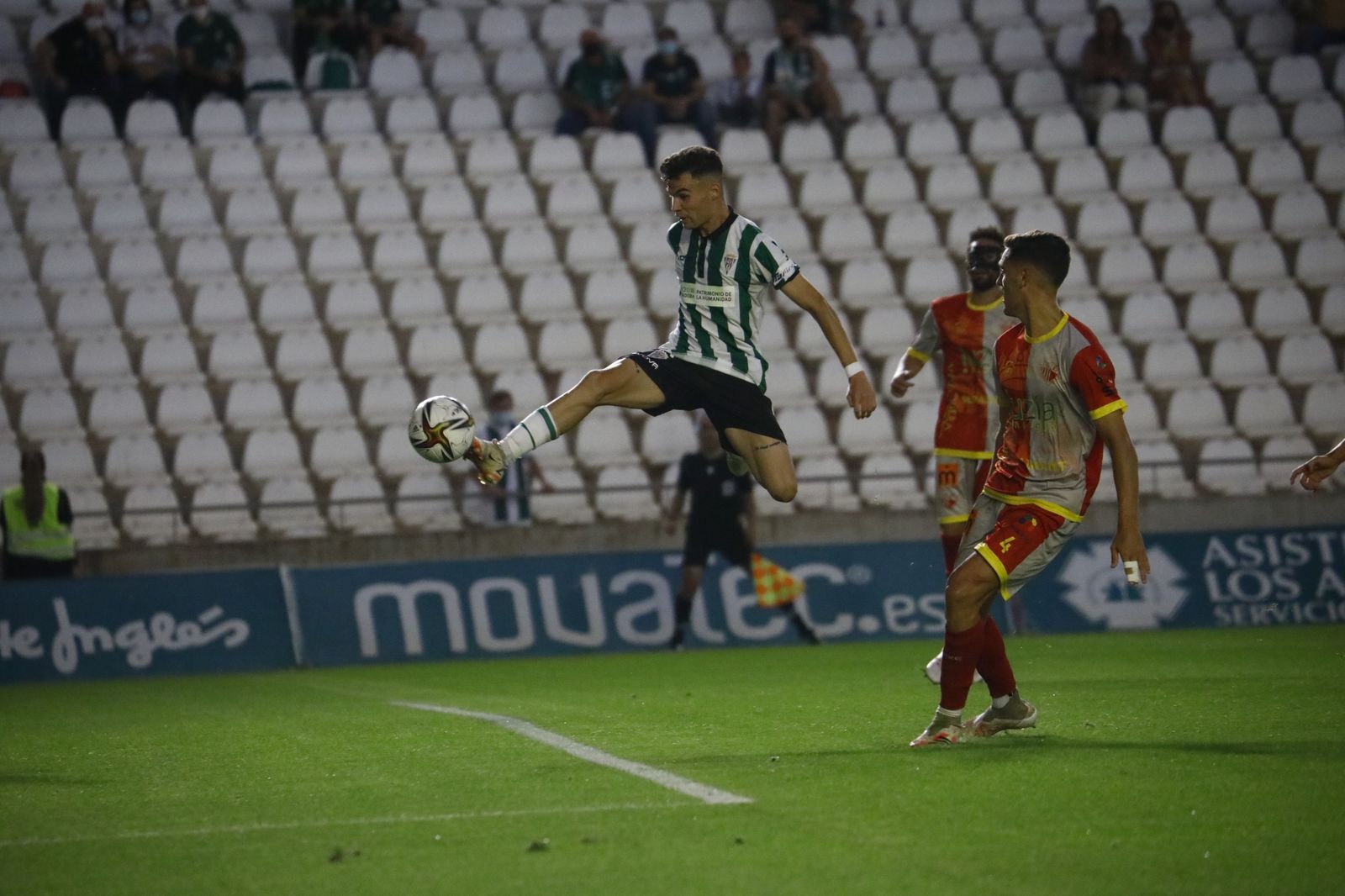 Las imágenes del triunfo del Córdoba CF ante el Antequera