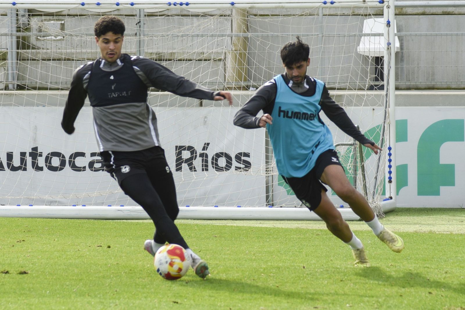 Las fotos del primer entrenamiento de David Muñoz con la Balona