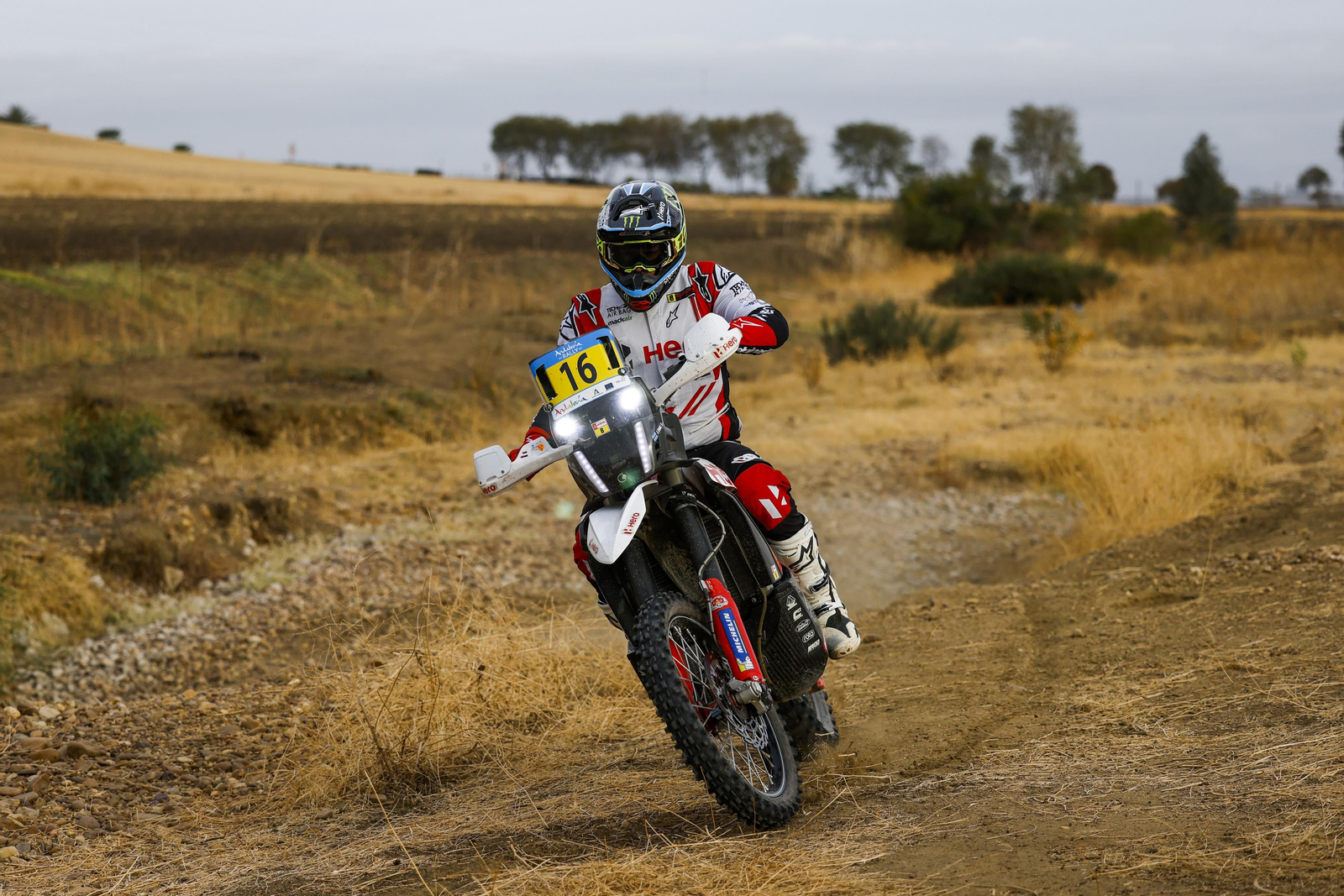 Andalucía Rally: las imágenes del 'Dakar' de Dos Hermanas | Día 2