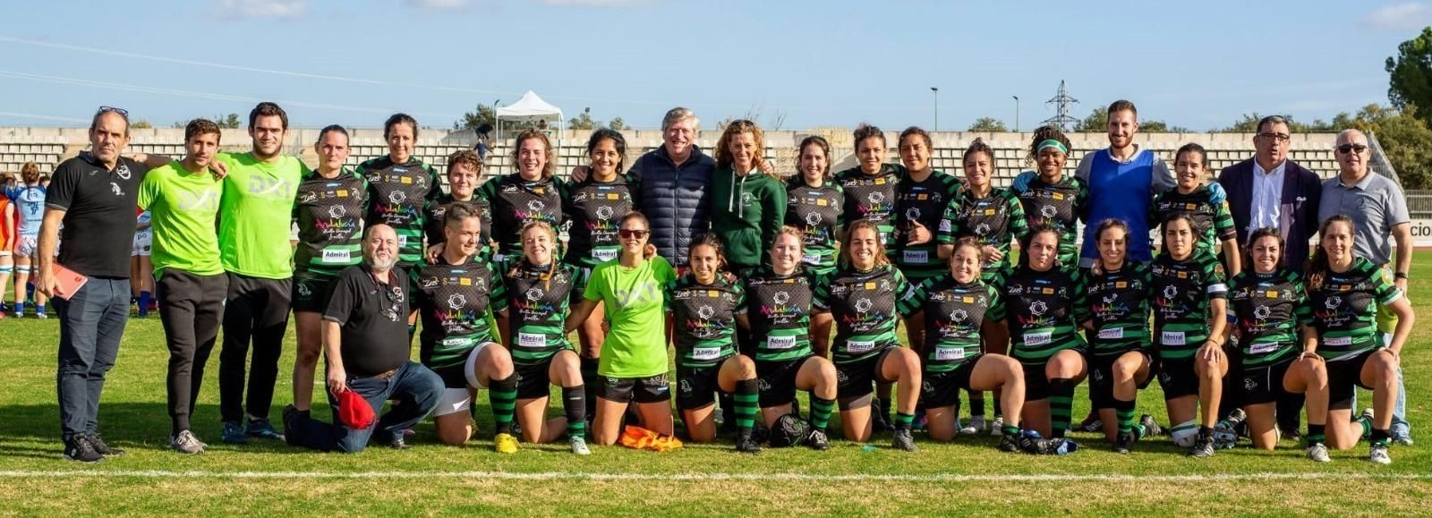 La plantilla , directiva y cuerpo técnico de las Cocodrilas.