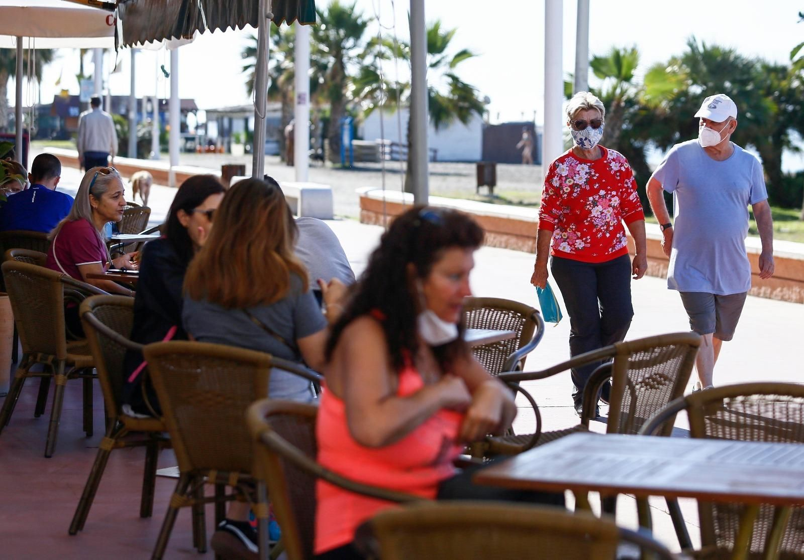 Desescalada en Málaga: Vuelven las terrazas a Rincón de la Victoria