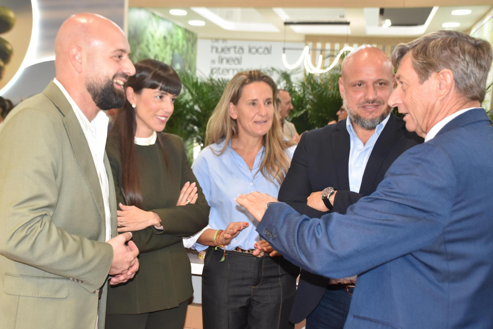Miembros de VOX en Fruit Attraction.