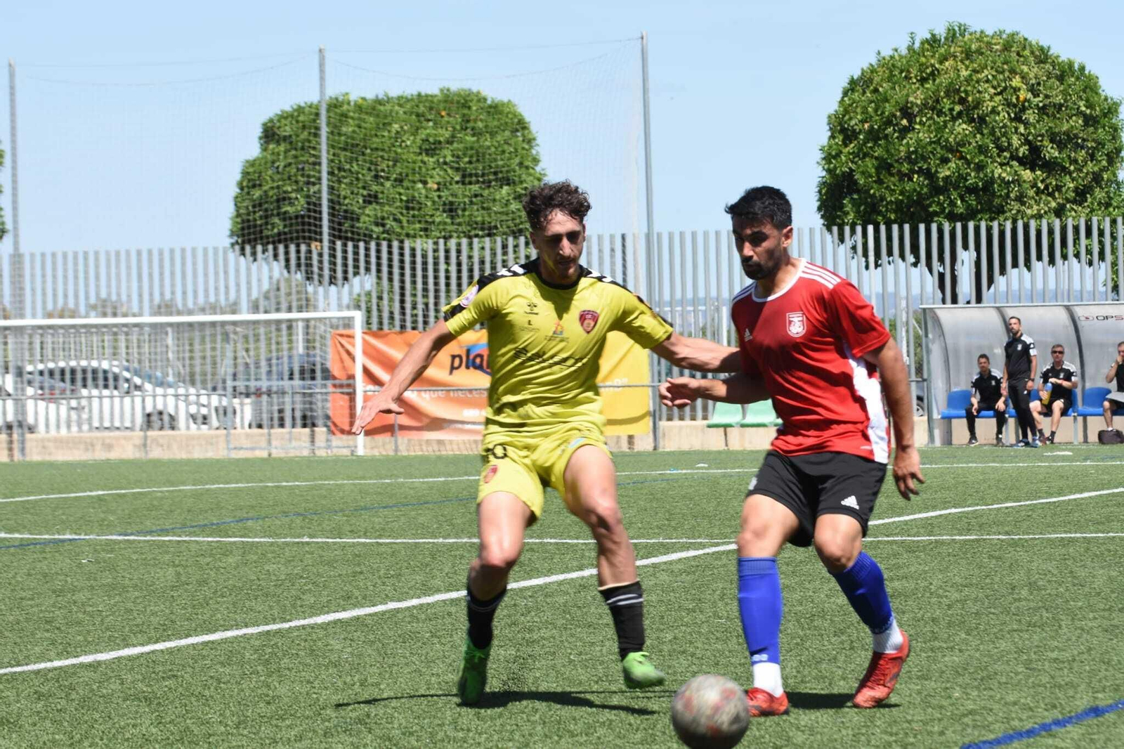 Las mejores fotos del triunfo del Salerm Puente Genil ante el Gerena en el 'play off' de ascenso a Segunda RFEF