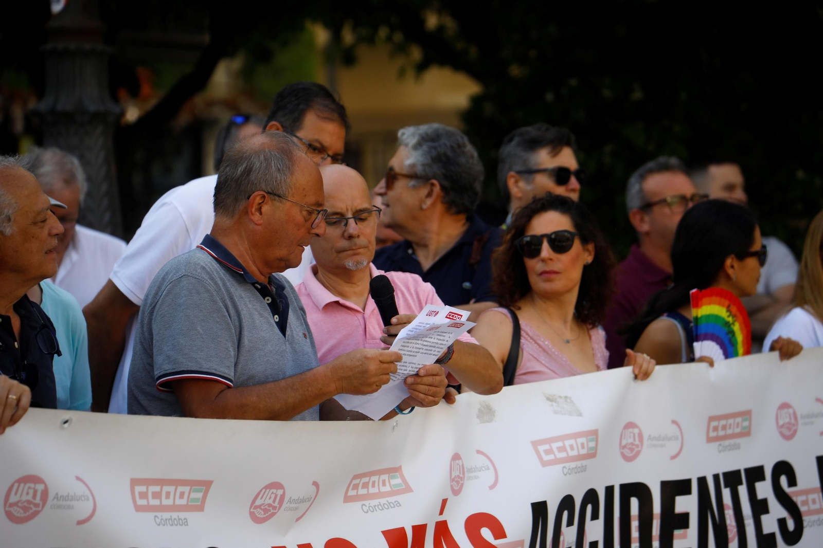 En imágenes, la concentración por los fallecidos en accidente laboral en Córdoba