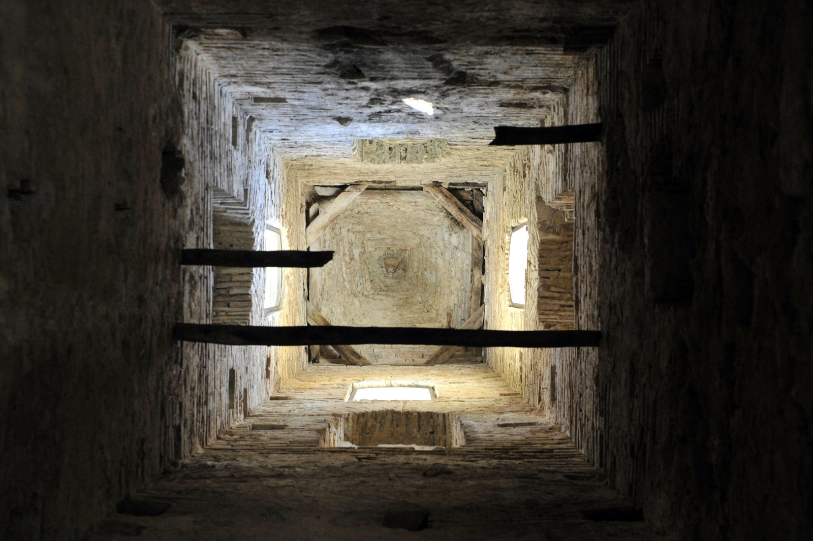 Imágenes del cementerio de Villaluenga