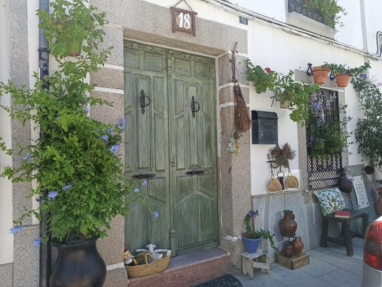 Así de bonitas lucen las calles de Villanueva del Duque con motivo de su XVII Feria de Turismo