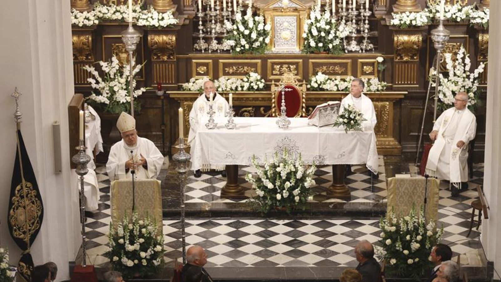 El obispo de Córdoba, Demetrio Fernández, durante su homilía en San Jacinto.