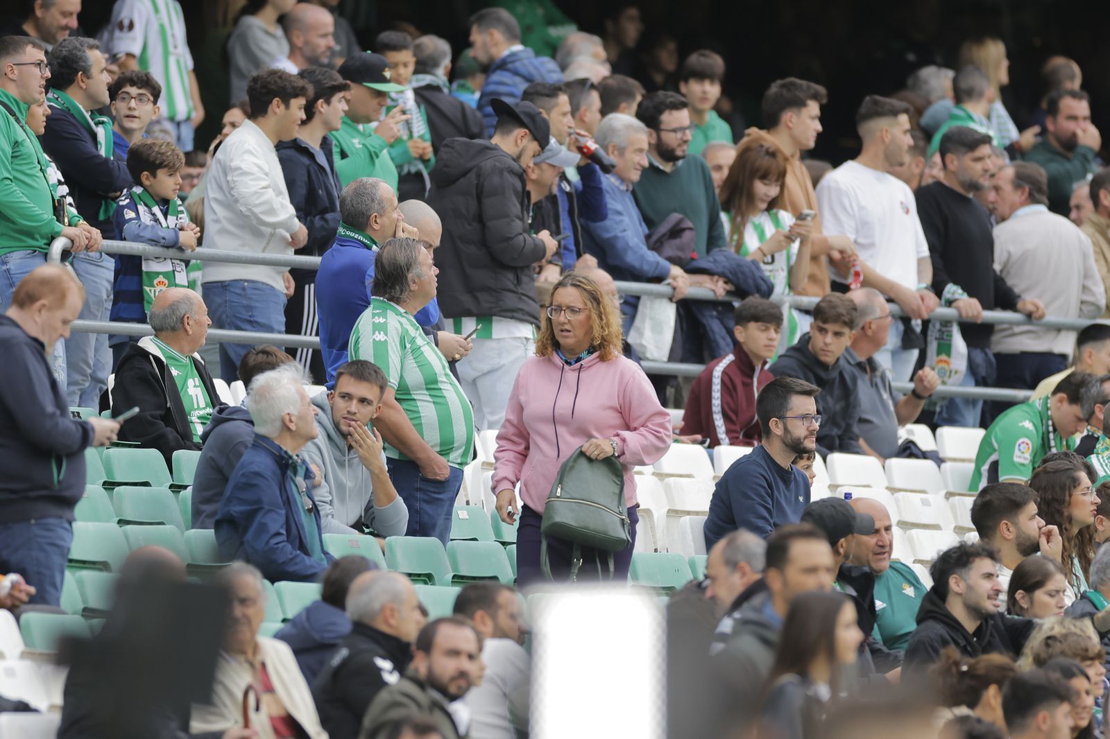 Búscate en las fotos del Betis-Mallorca