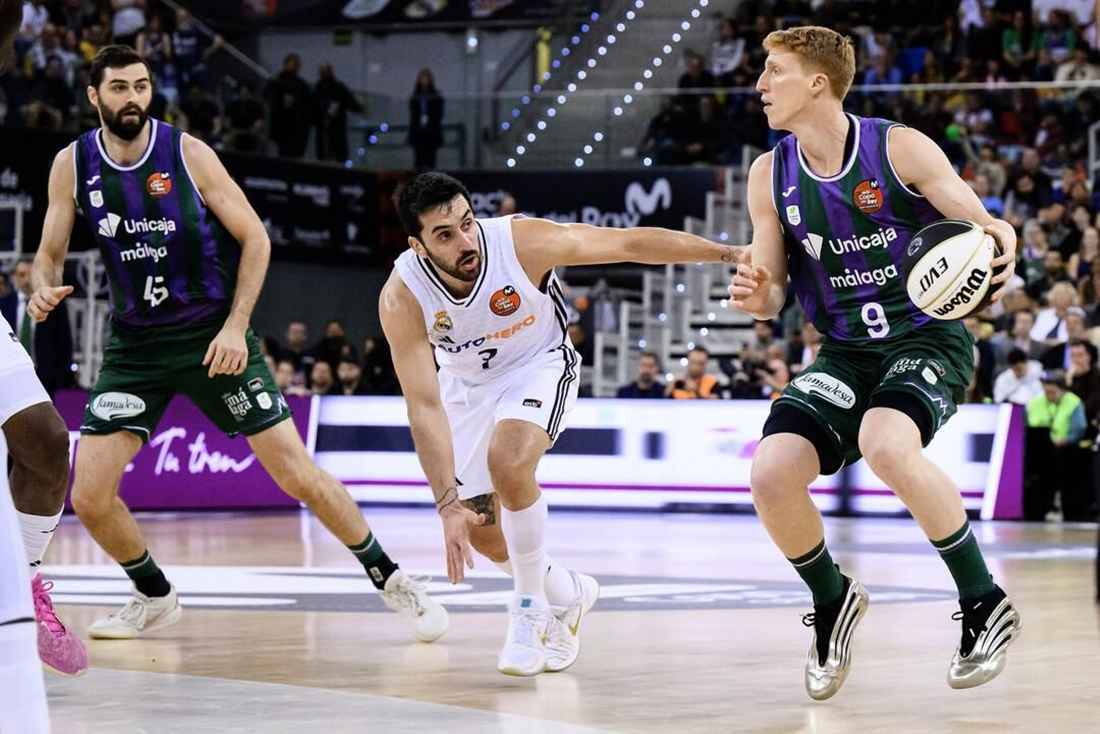 El Unicaja, campeón de Copa: Todas las imágenes del partido, la fiesta y la llegada a Málaga