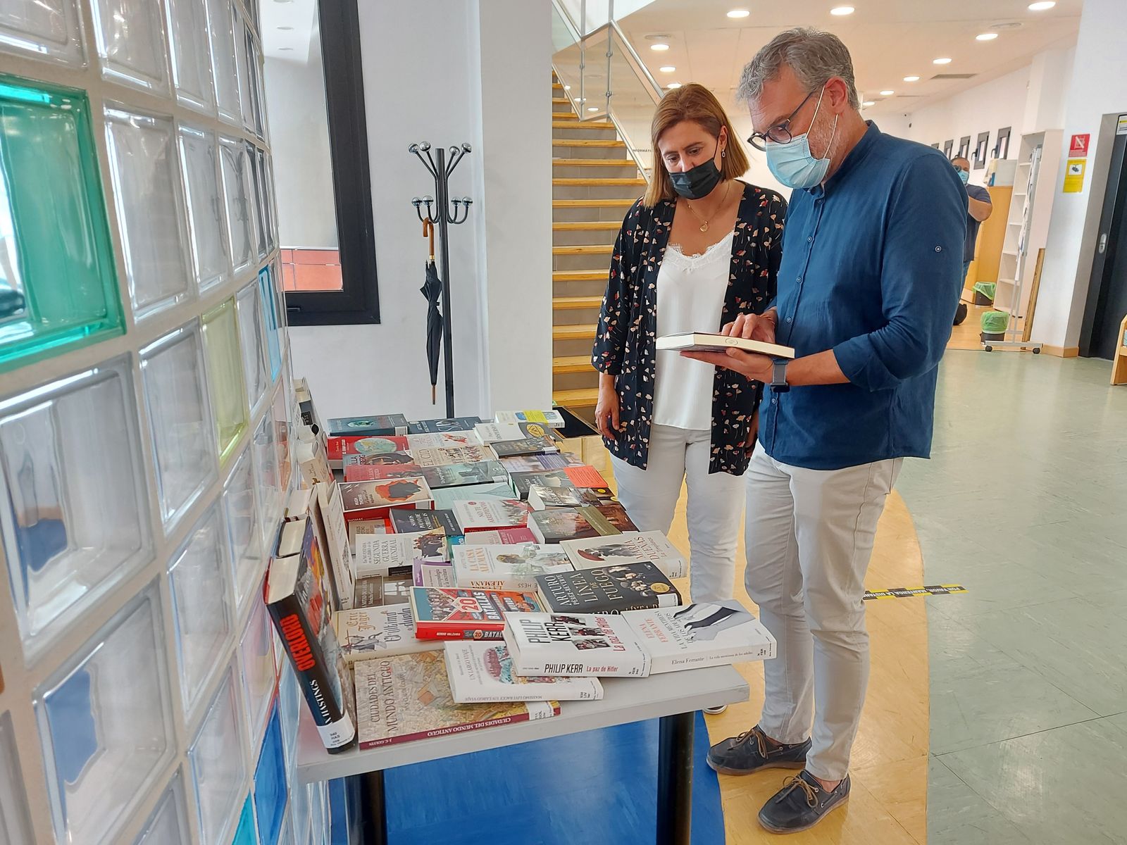 Presentación de los nuevos libros de la biblioteca de Baena.