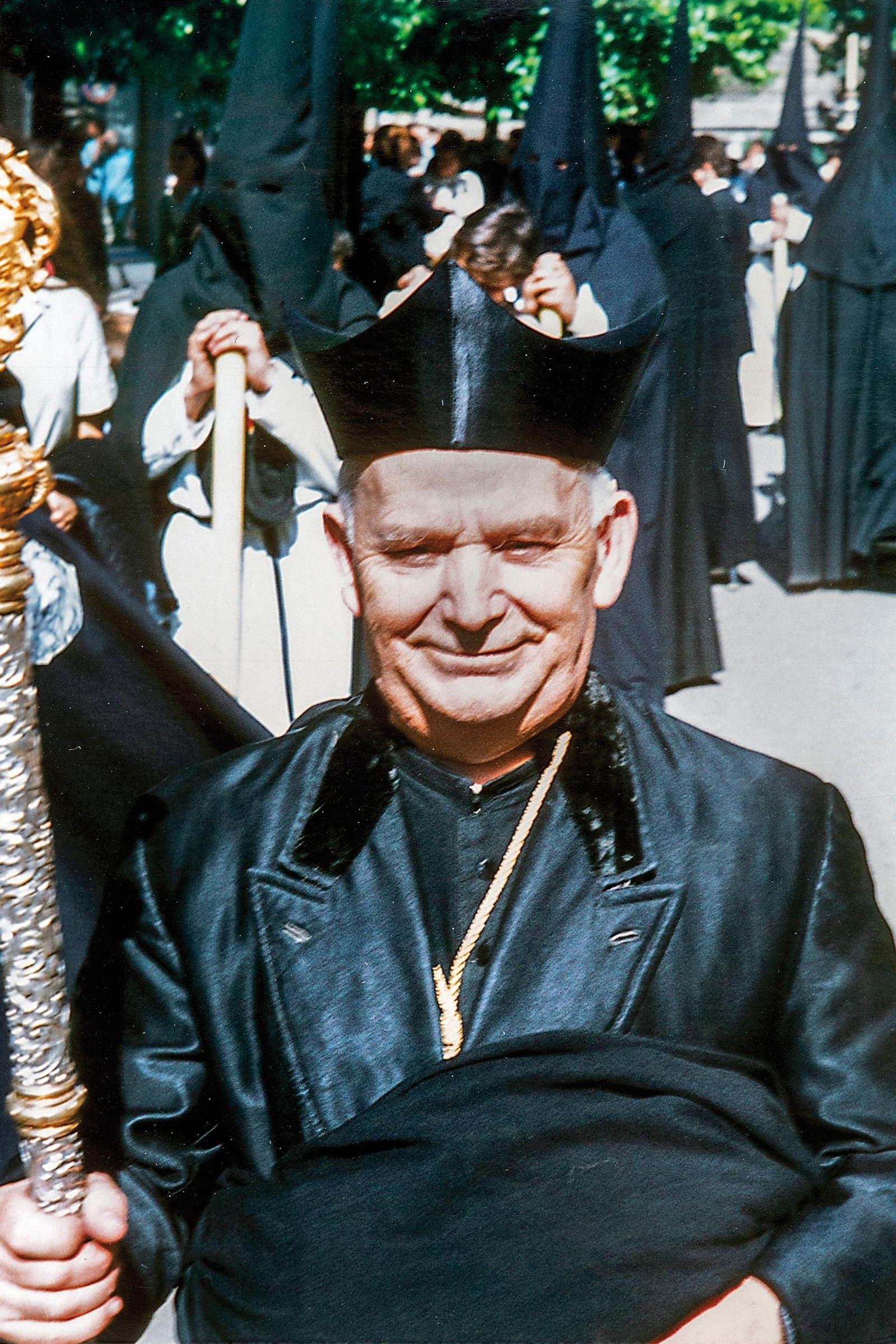 Don Antonio González Abato el Lunes Santo de 1981.