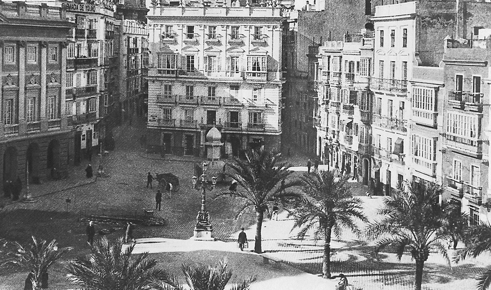 1917 hace 100 añosLimitación de velocidad a 12 kms en las calles de Cádiz