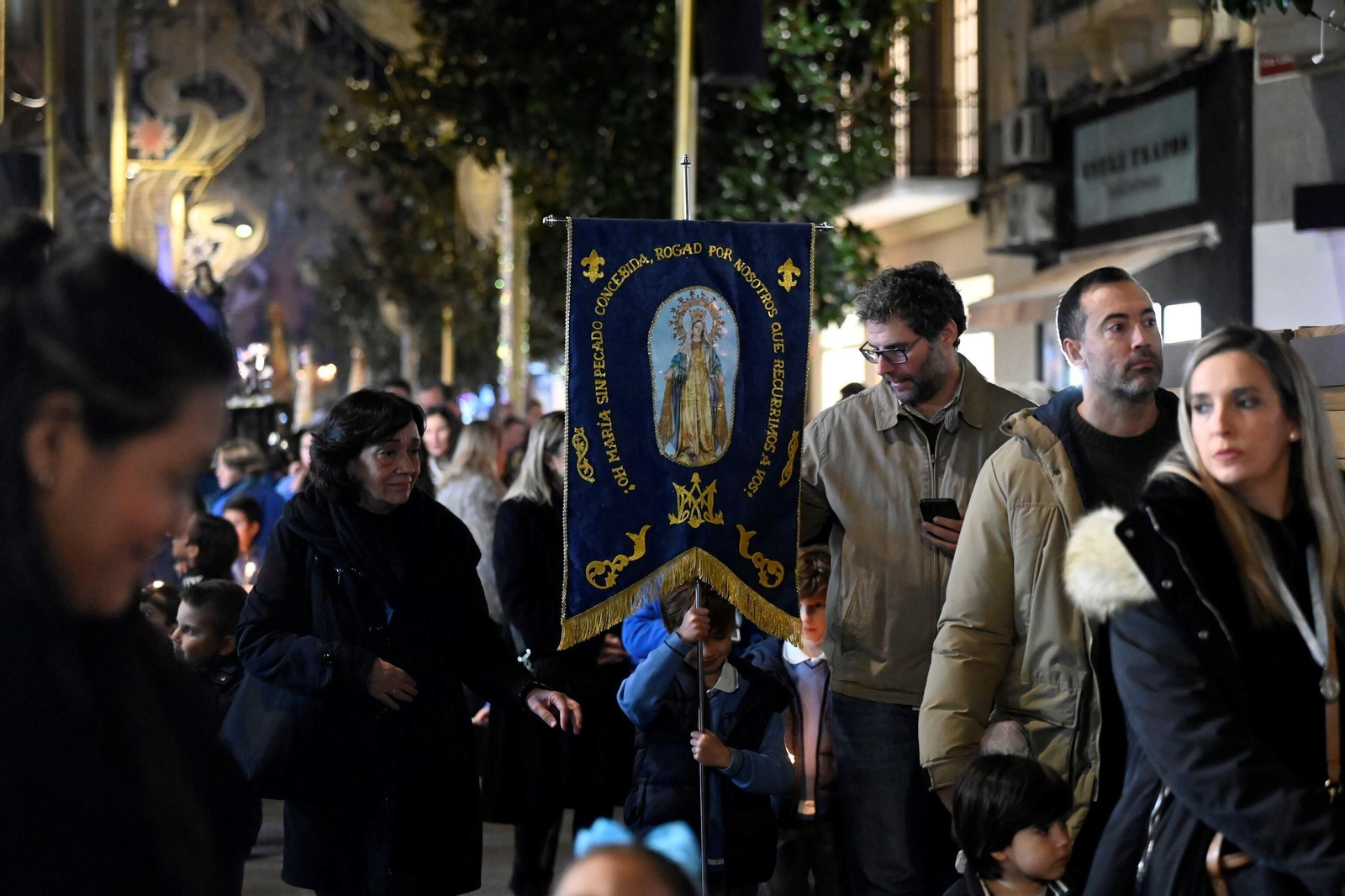 Las mejores fotos de la procesión de la Virgen de la Medalla Milagrosa de Córdoba