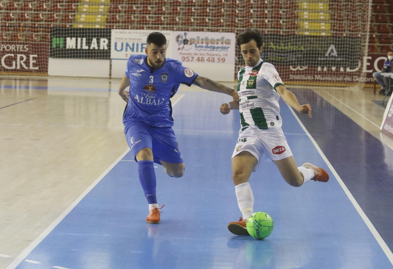 Las imágenes del empate del Córdoba Futsal ante Viña Albali Valdepeñas en Vista Alegre