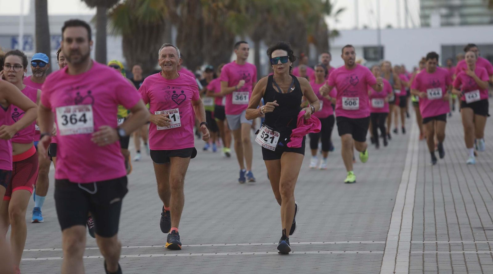 Las fotos de la VIII Carrera de la Mujer de La Línea