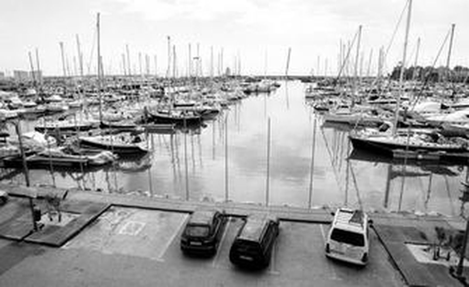 Una imagen de la dársena de Puerto Sherry, cuyo propietario duda de la capacidad económica de la Junta para hacer nuevos amarres en la Bahía.
