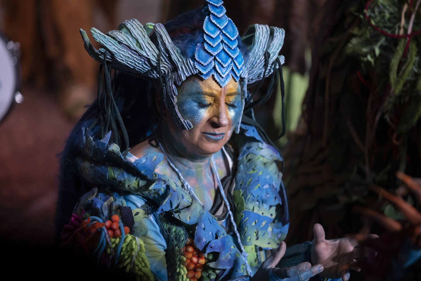 Imágenes de la actuación de la comparsa de Huelva "La vieja verde" en el Carnaval Colombino