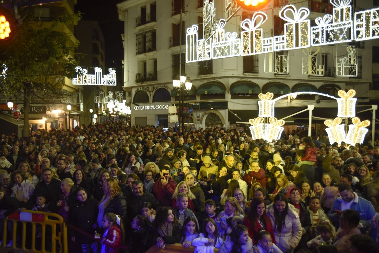 Las fotos de las precampanadas infantiles de La Línea