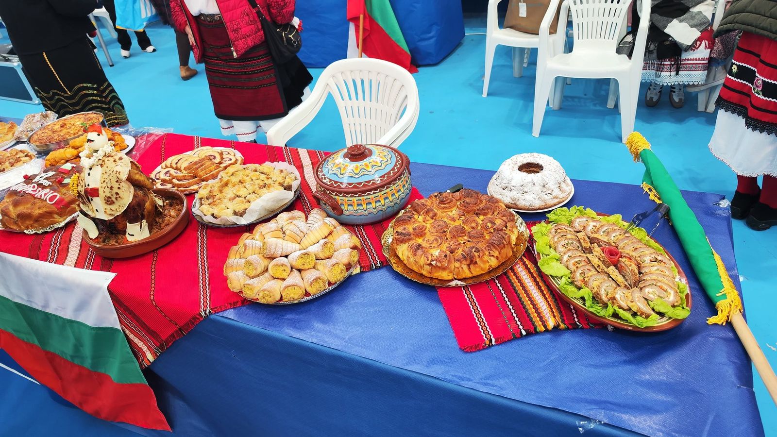 El Festival de Las Naciones muestra la diversidad de 18 países en Huércal Overa