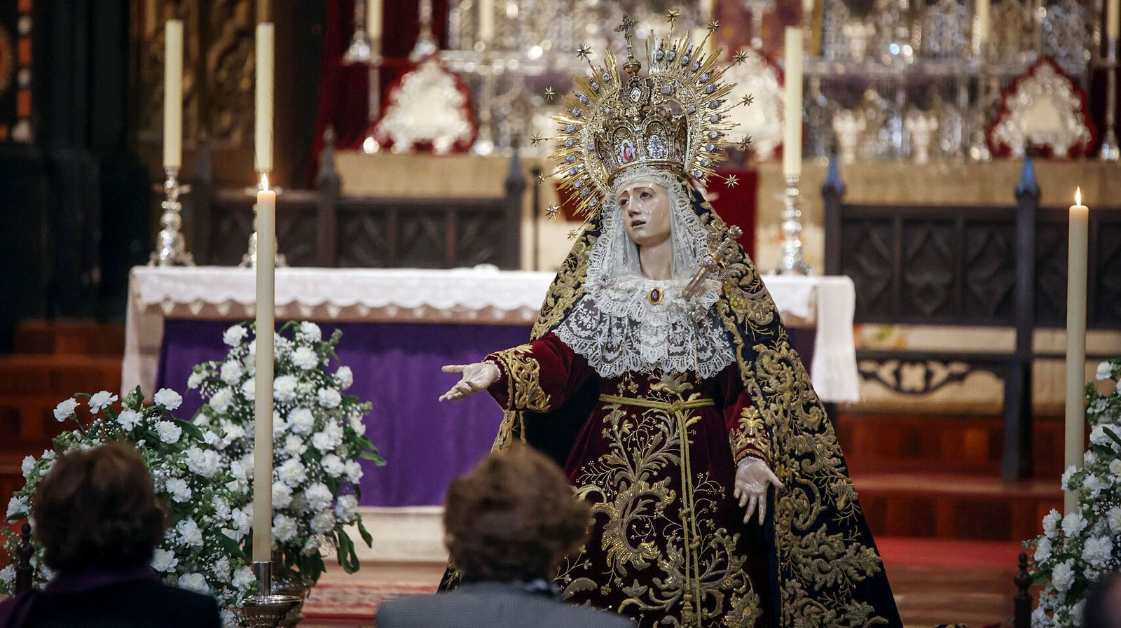 Nuestra Señora del Mayor Dolor en San Dionisio.