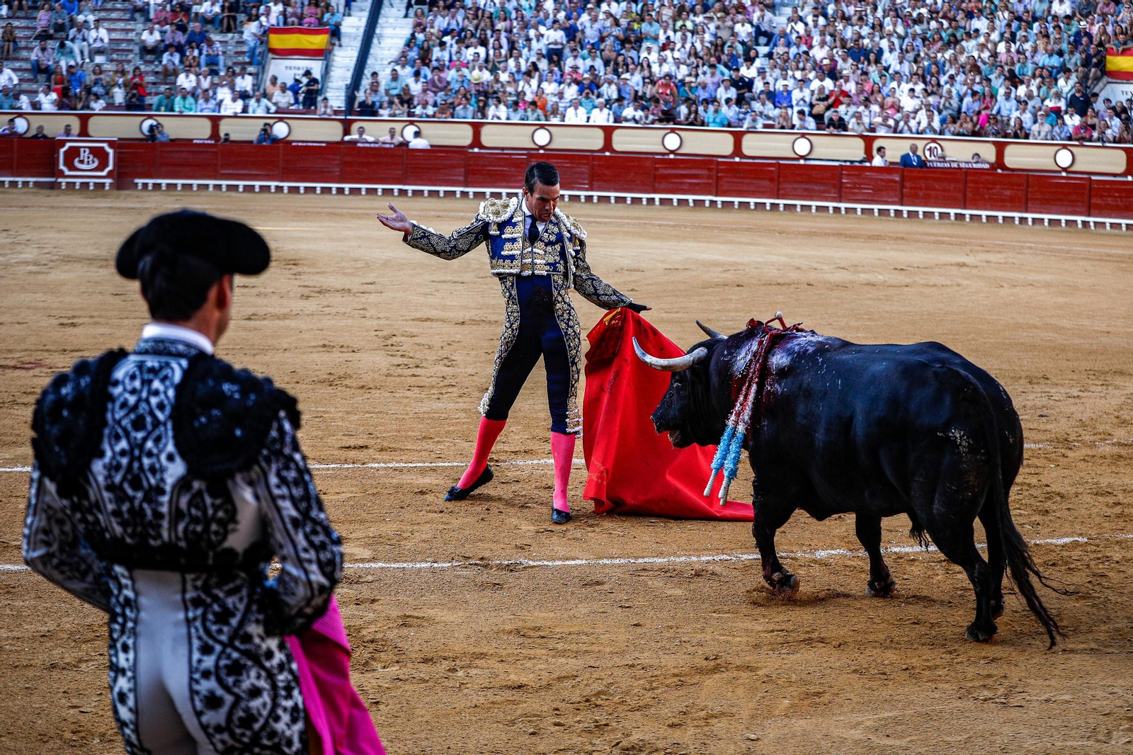 Imágenes de la corrida de toros en El Puerto: Manzanares, Roca Rey y Pablo Aguado