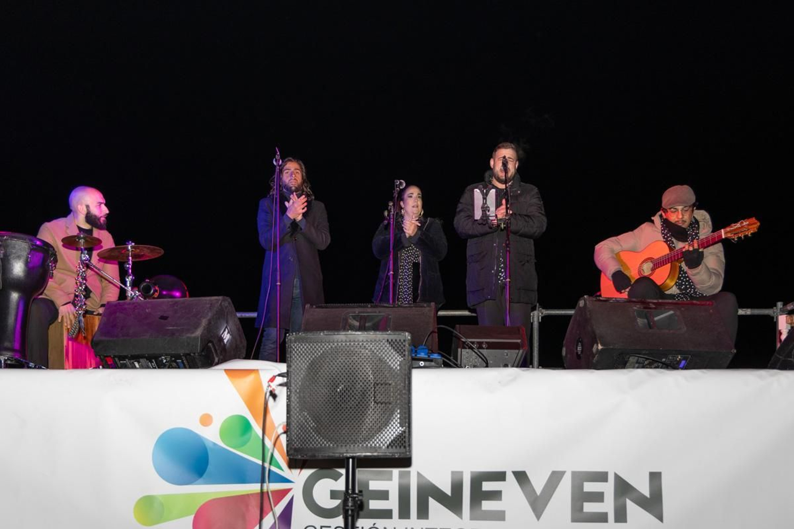 Zambomba Flamenca del Grupo Talenqo en el Bulevar