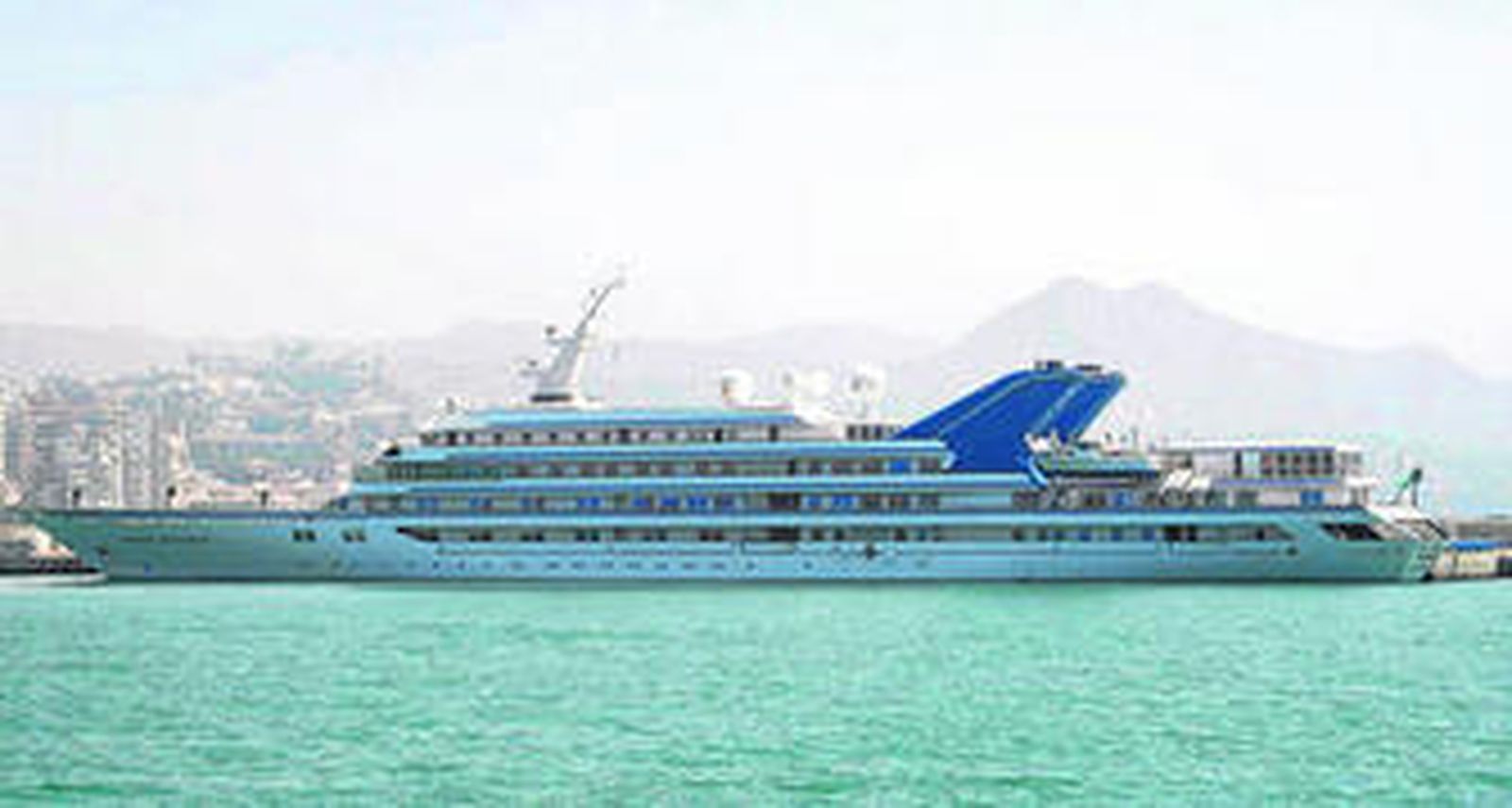 Un puerto de superyates