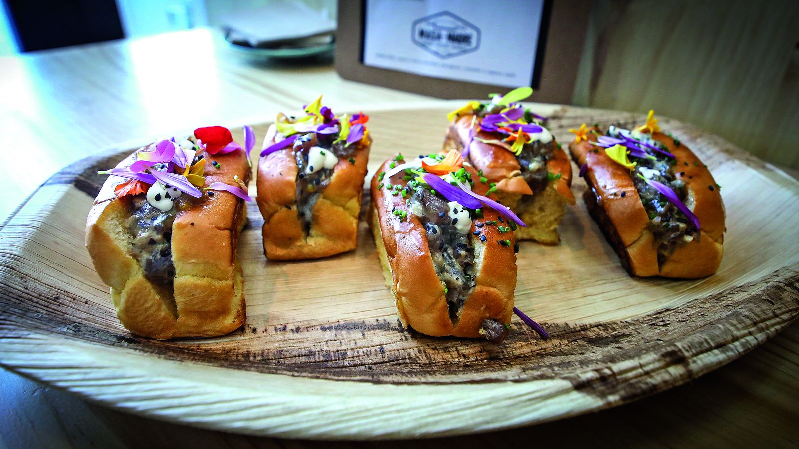 Brioche mantequilla con tartar de atún rojo