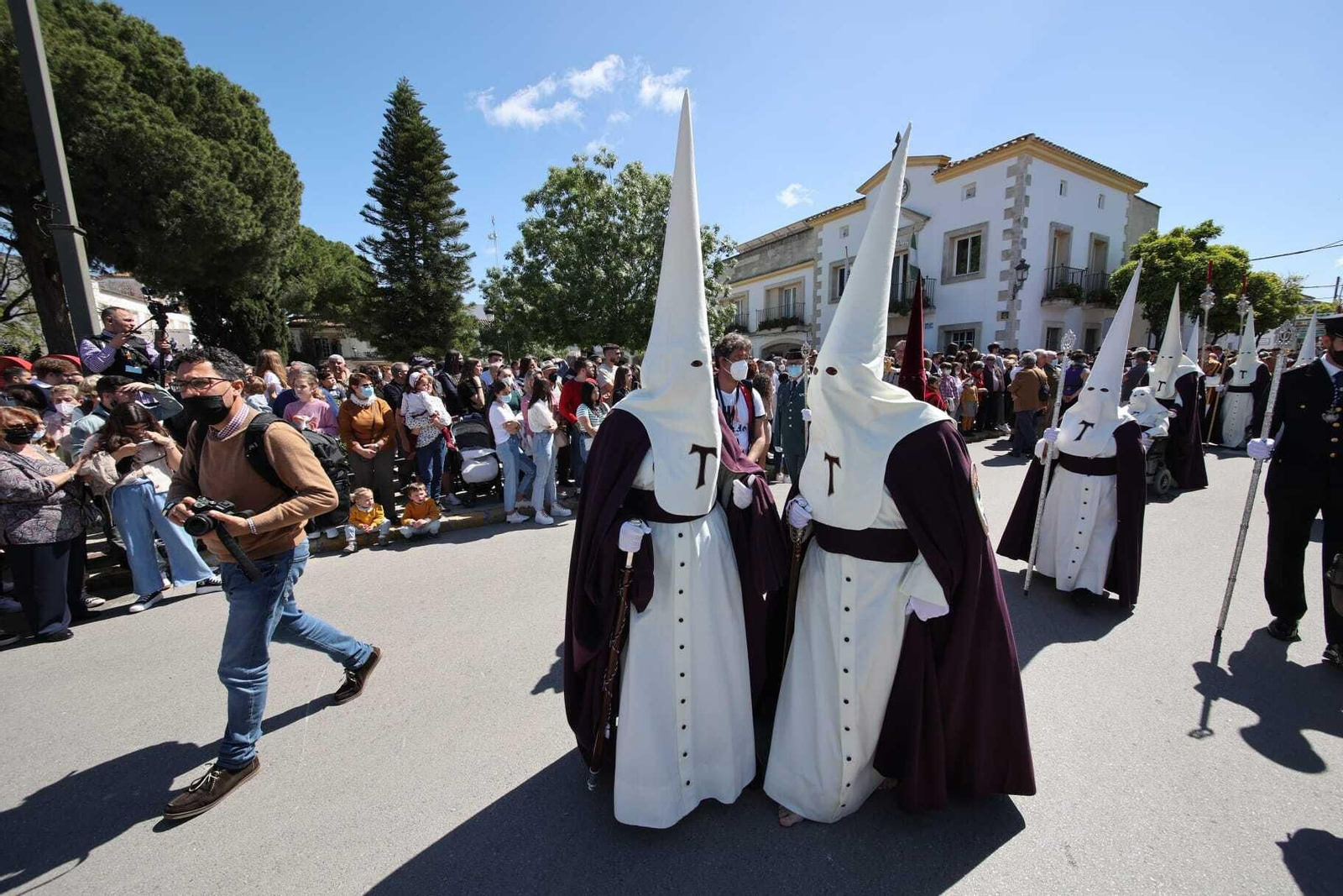 La Hermandad de La Entrega en su primera salida a Jerez