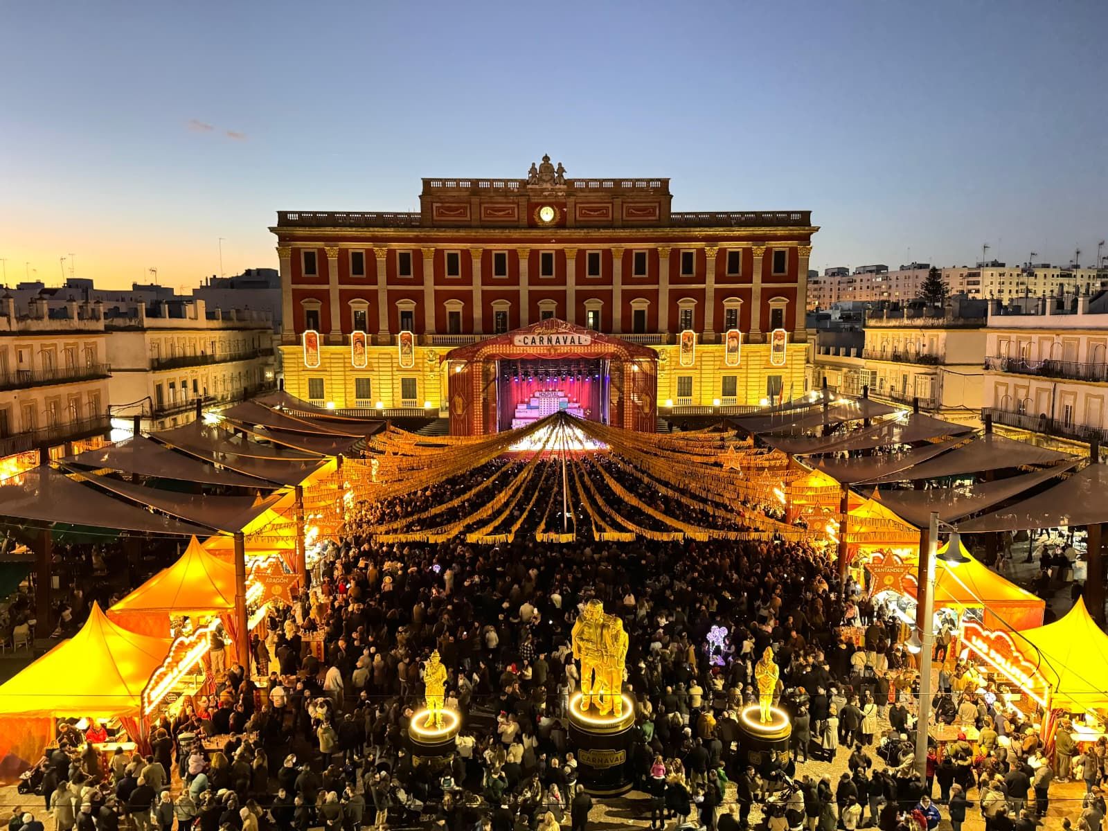 Gala Inaugural del Carnaval en San Fernando con Bienvenido: las imágenes