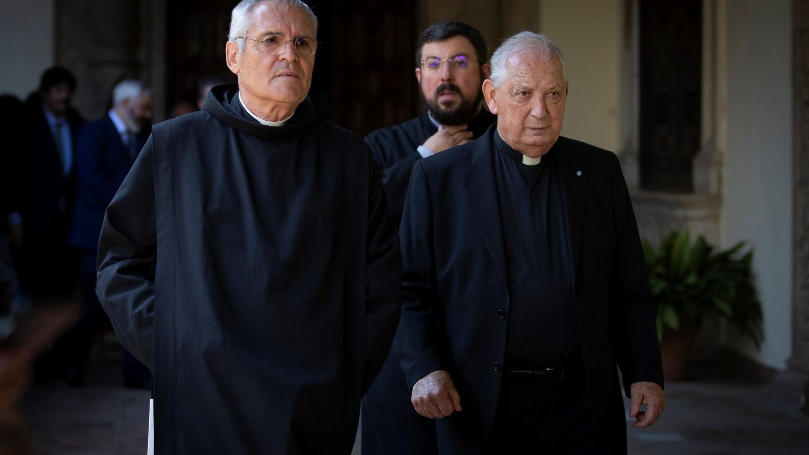 Las fotos de Felipe VI en el Real Monasterio de San Jerónimo de Granada en la reunión de las Reales Maestranzas de España