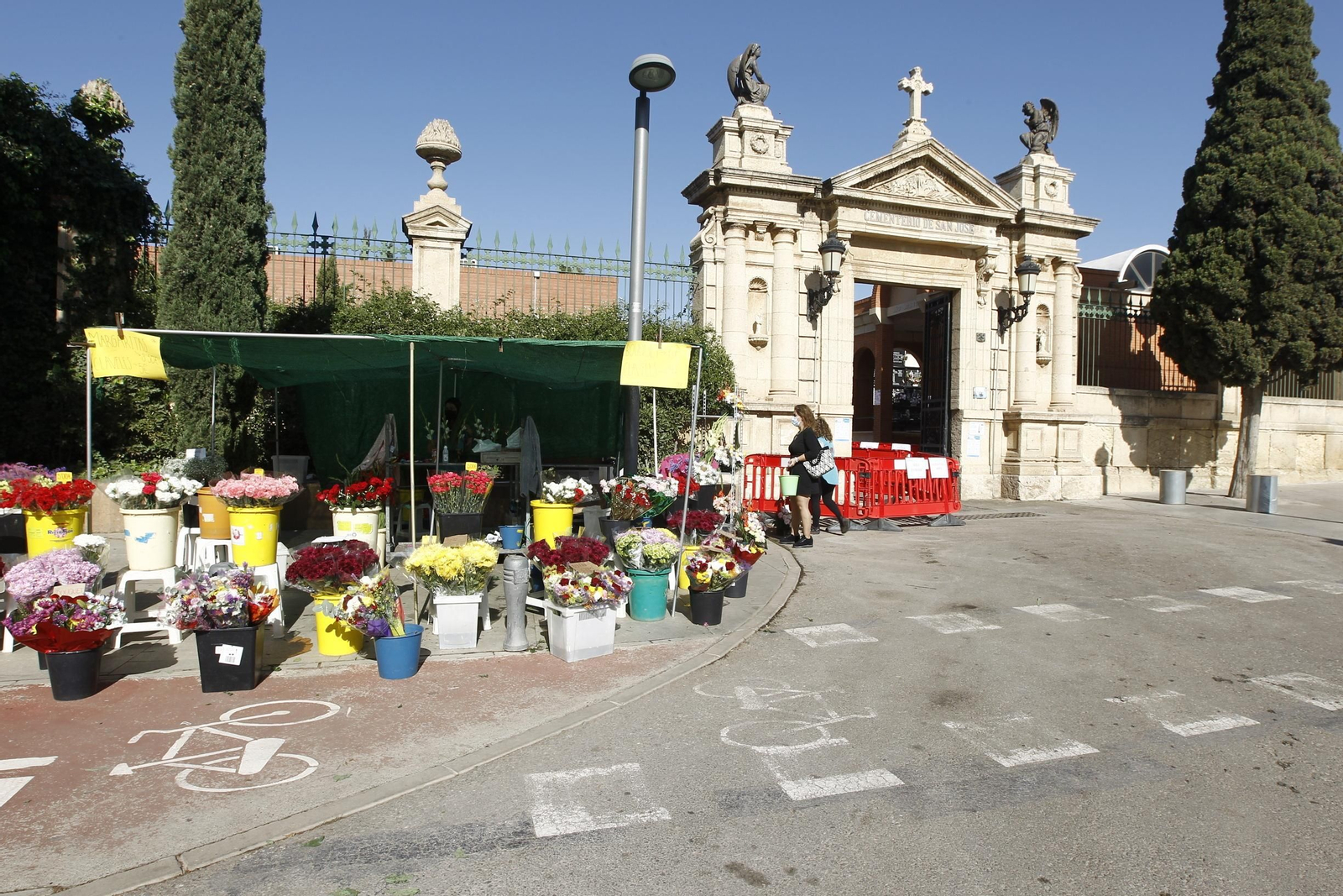 Fotogalería Día de Todos los Santos. Cementerio de San José. Almería