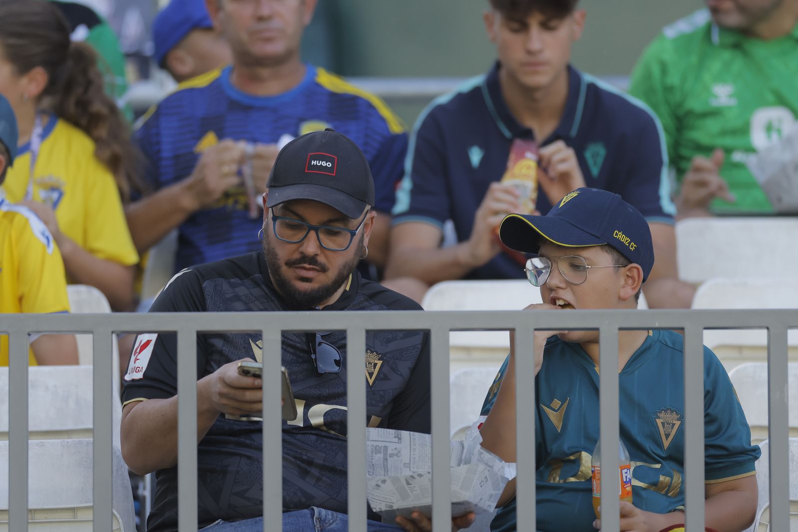 Búscate en las fotos del Betis-Cádiz