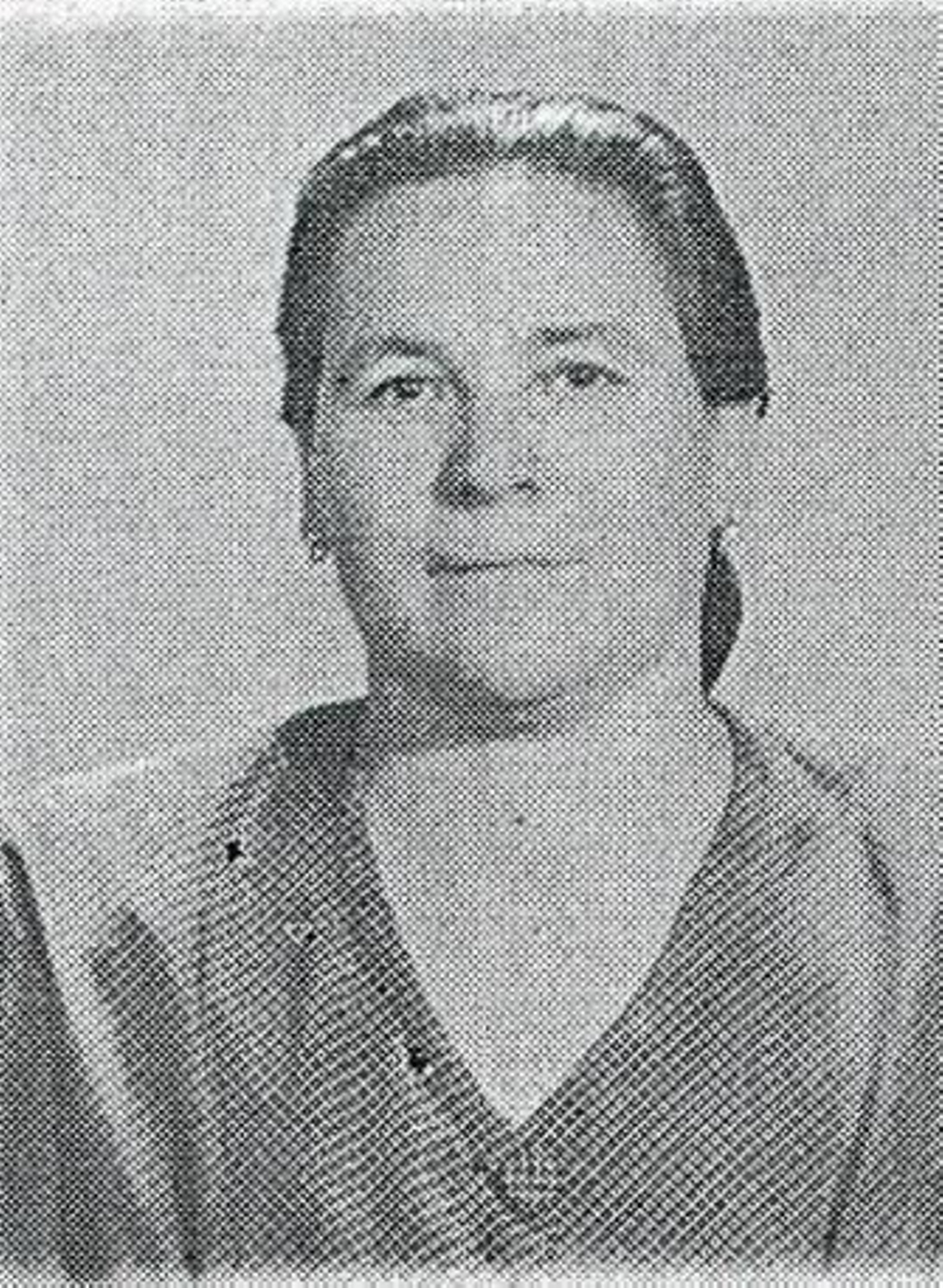 1. Josefa Carrasco, en una imagen del expediente policial. 2. Eliane Plewman, espía inglesa y miembro de la Resistencia francesa. 3. Benito Carrasco, cumpliendo el servicio militar. 4 y 5. Postal de Le Creusot, escrita por María Thèresa a Josefa, amiga de Francia. 6. Certificado de defunción de Josefa. 7. El puesto fronterizo de Port-Bou autoriza la entrada de Josefa en España. 8. Solicitud de pasaporte para "acompañar a los señores Brandon".