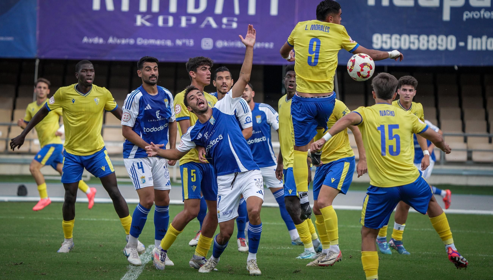 Imágenes del partido del Xerez CD - Cádiz Mirandilla