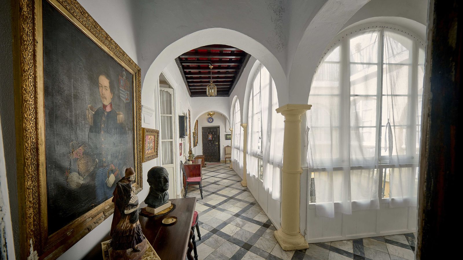 Interior de la finca en Antonio López 7.