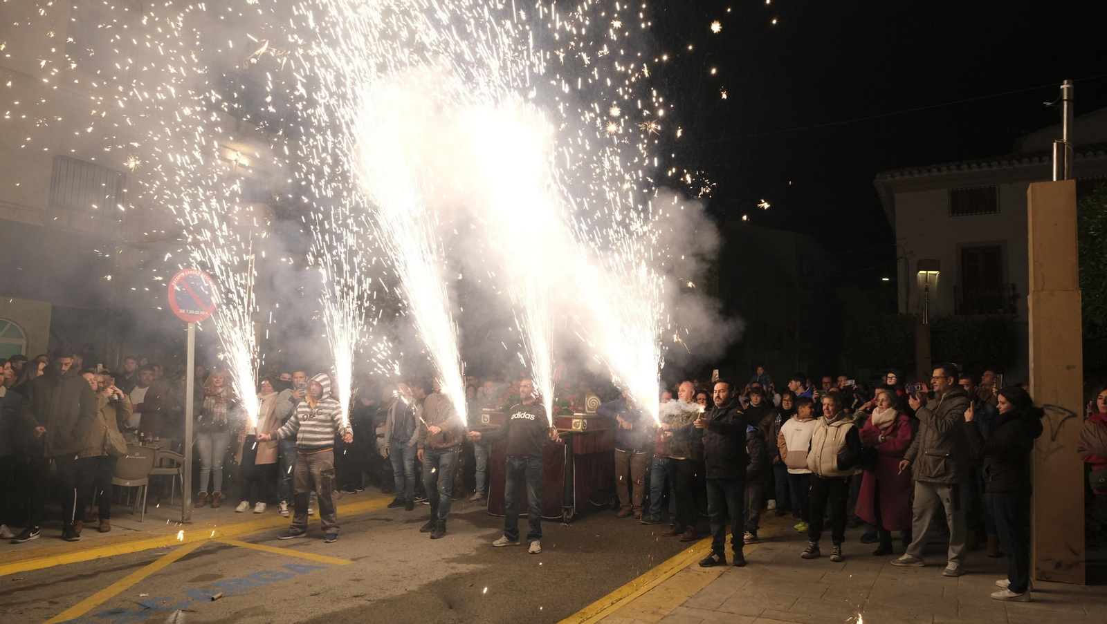 Imágenes de las Fiestas de San Antón y San Cayetano, de Cantoria