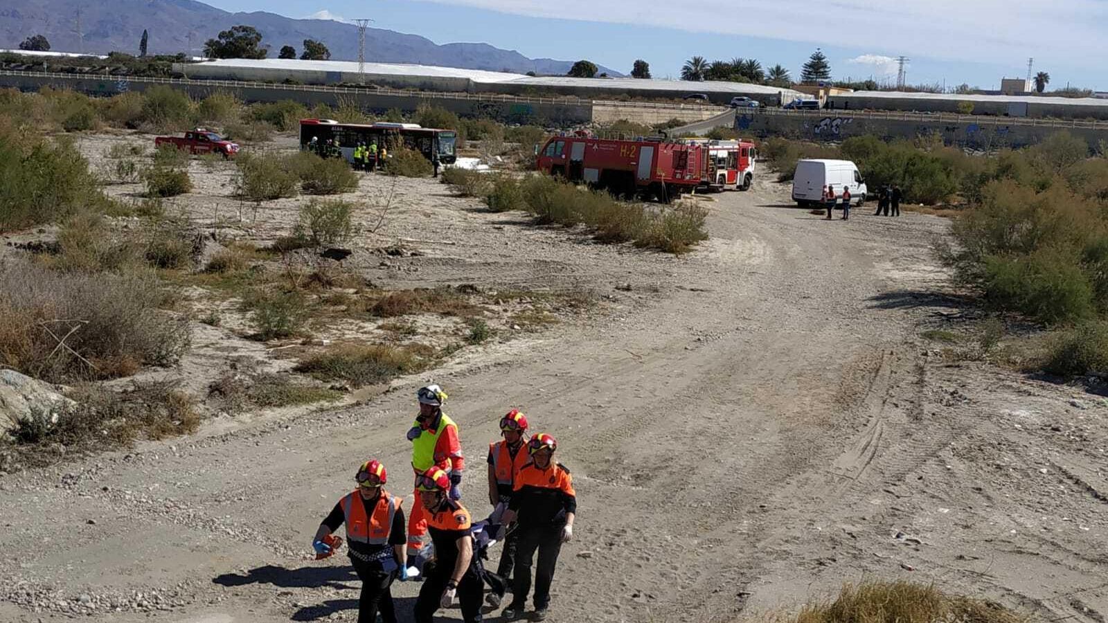 El simulacro de accidente se ha desarrollado junto al recinto ferial.