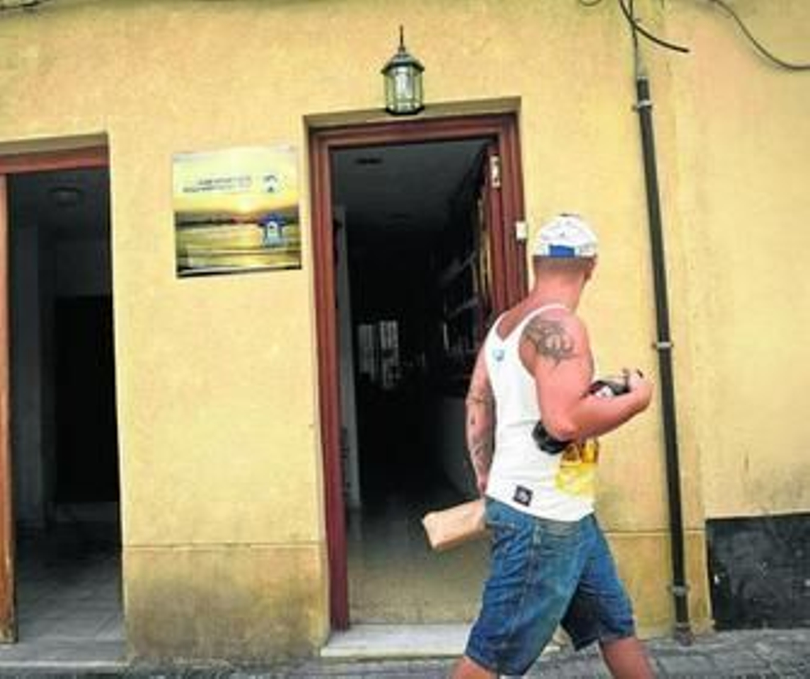 La sede, emplazada en Paraguay, 20, es propiedad de la Agencia de Vivienda y Rehabilitación de Andalucía.