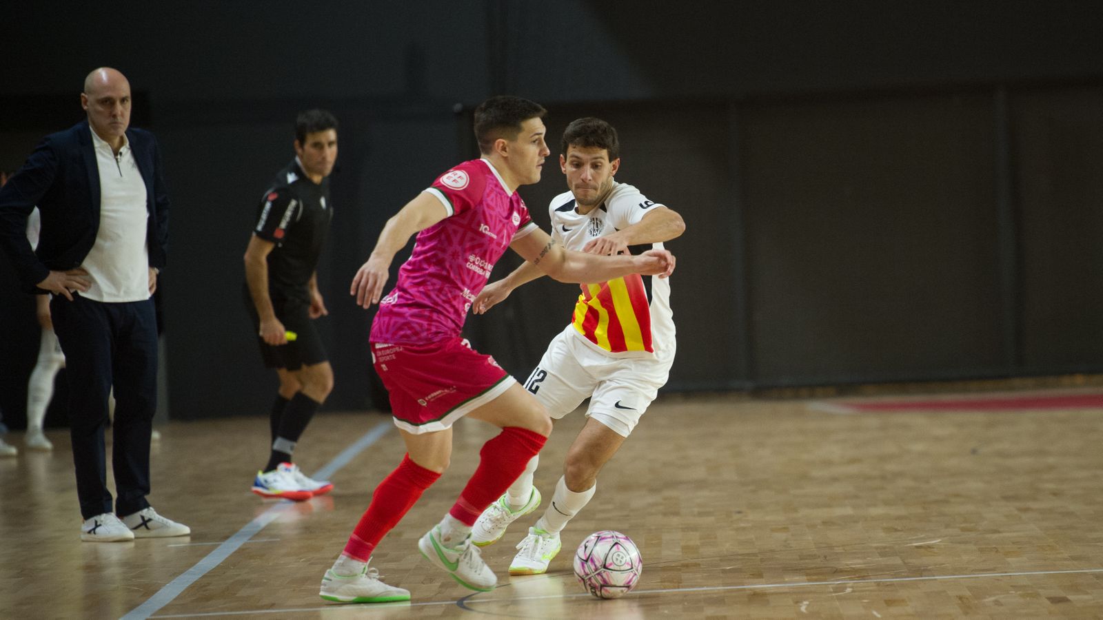 El empate del Córdoba Futsal ante Industrias Santa Coloma, en imágenes