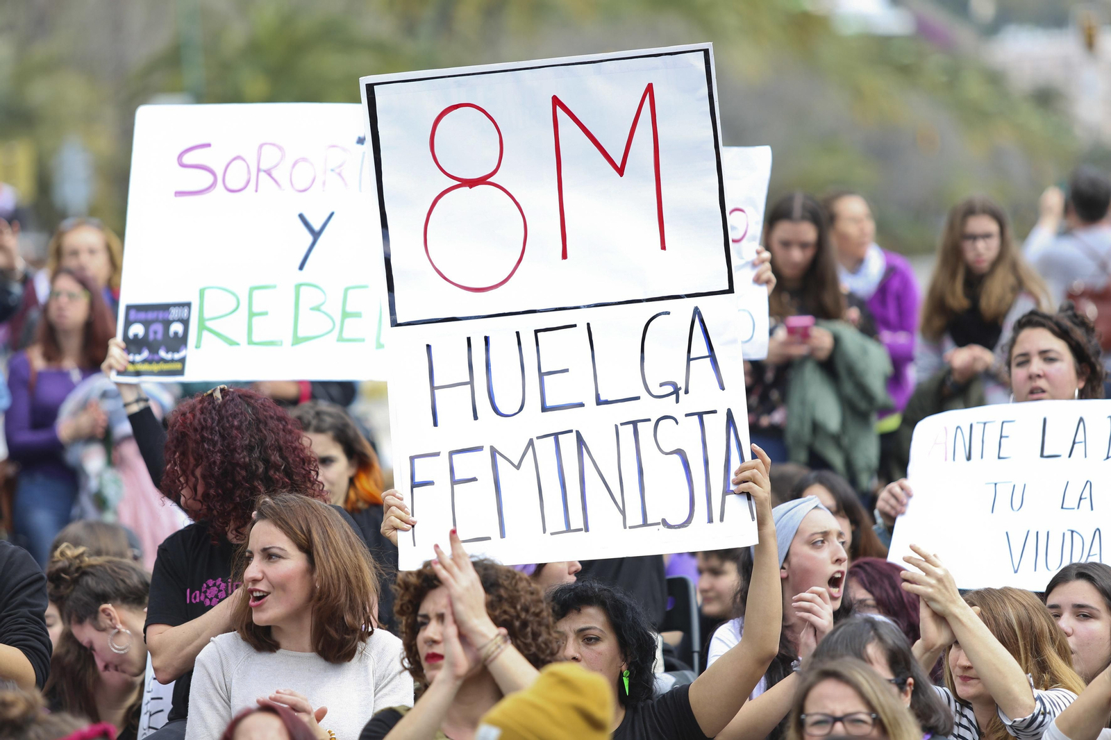 Pancartas por el 8-M.